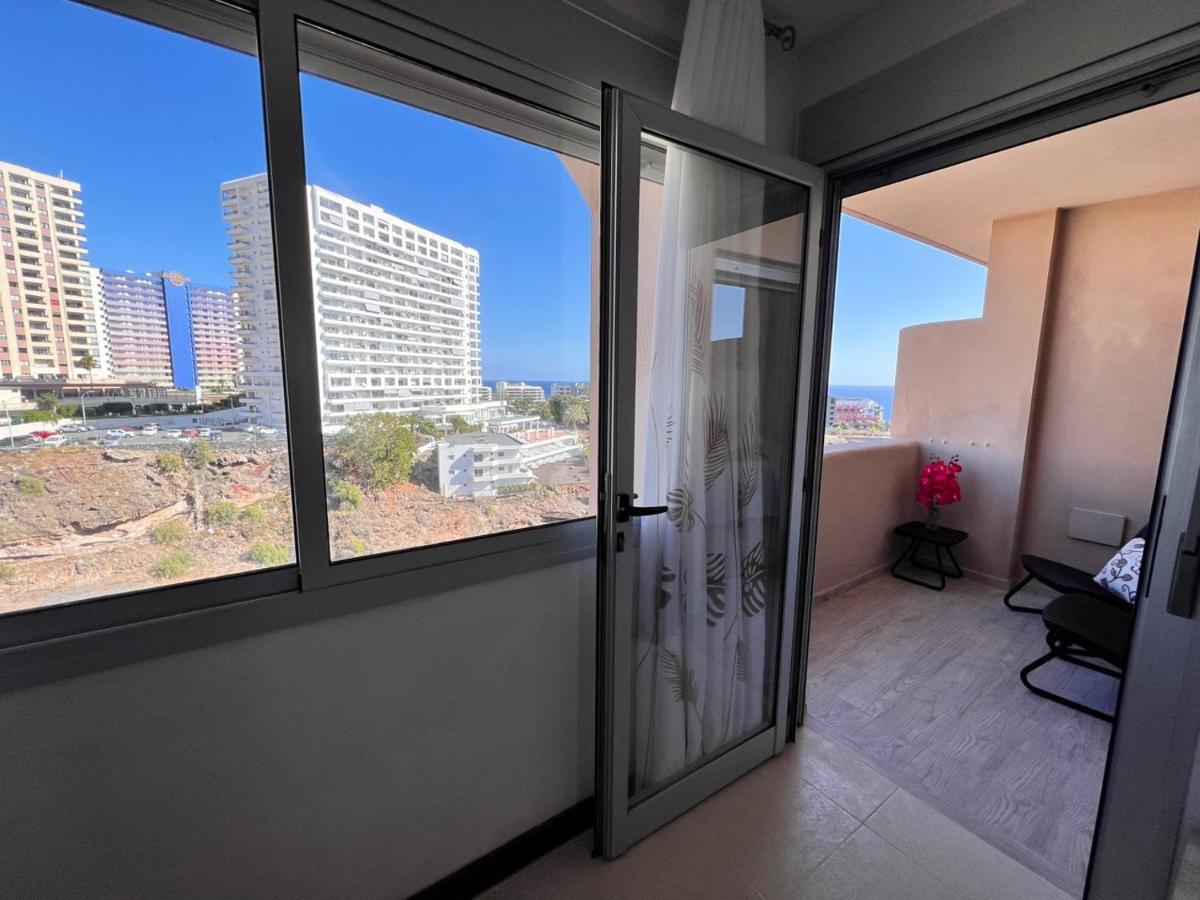 Seaview Paradise Hard Rock Apartment Адехе Екстер'єр фото